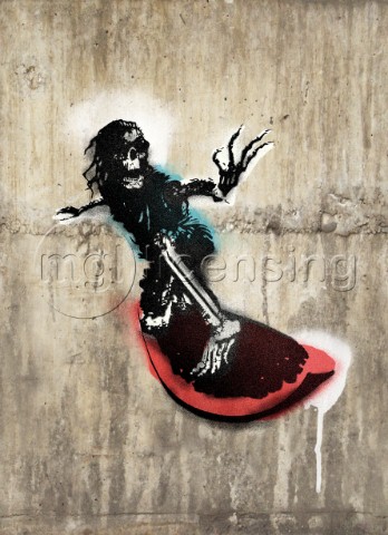 Surf spraypaint zombie