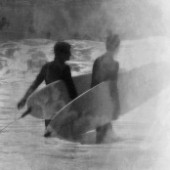 Dskedge Two Surfers